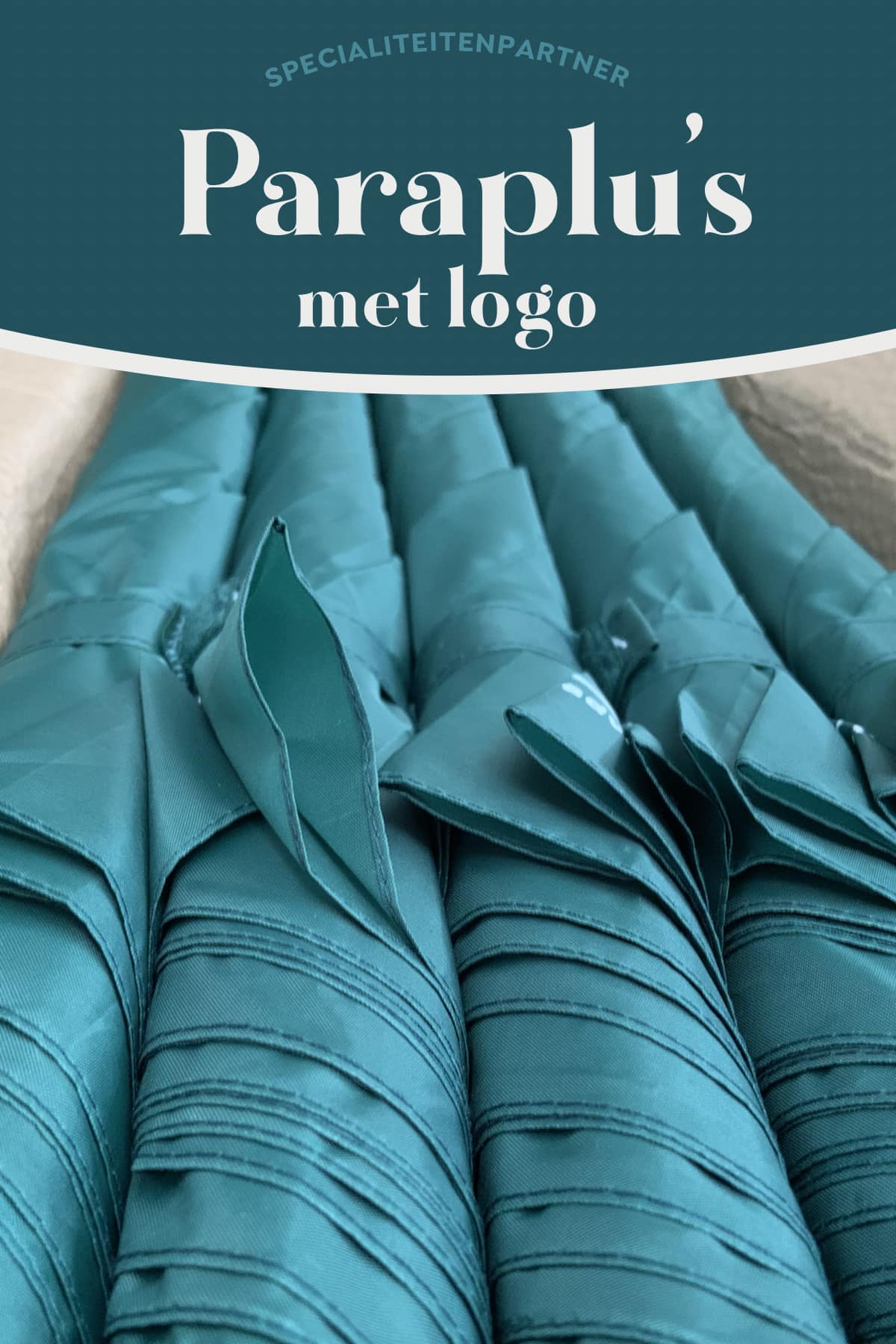 drukwerkspecialiteit paraplu met logo weggever gadget lippenbalsem
